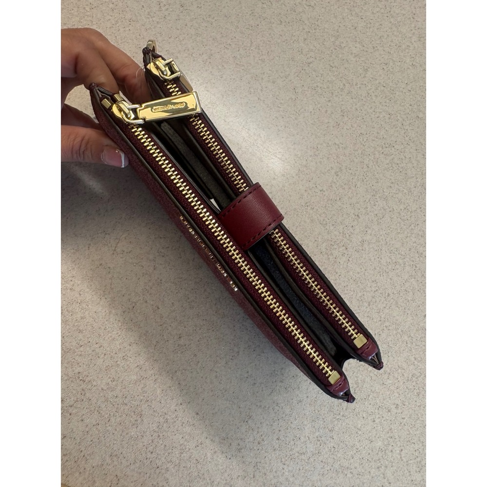 Michael Kors Jet Set Double Zip Wristlet Wallet Mulberry MK Logo NWT - Picture 5 of 11
